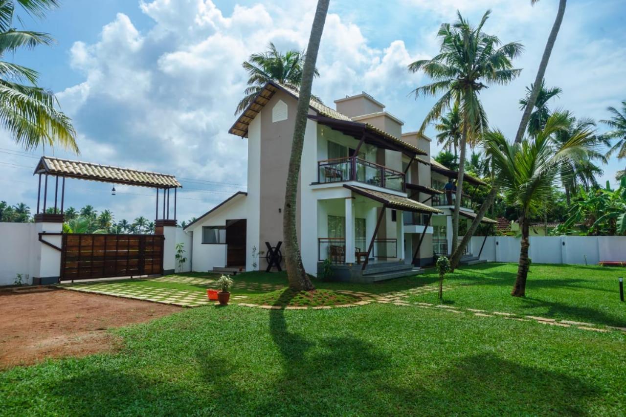 Backwater Brook Kumarakom Extérieur photo
