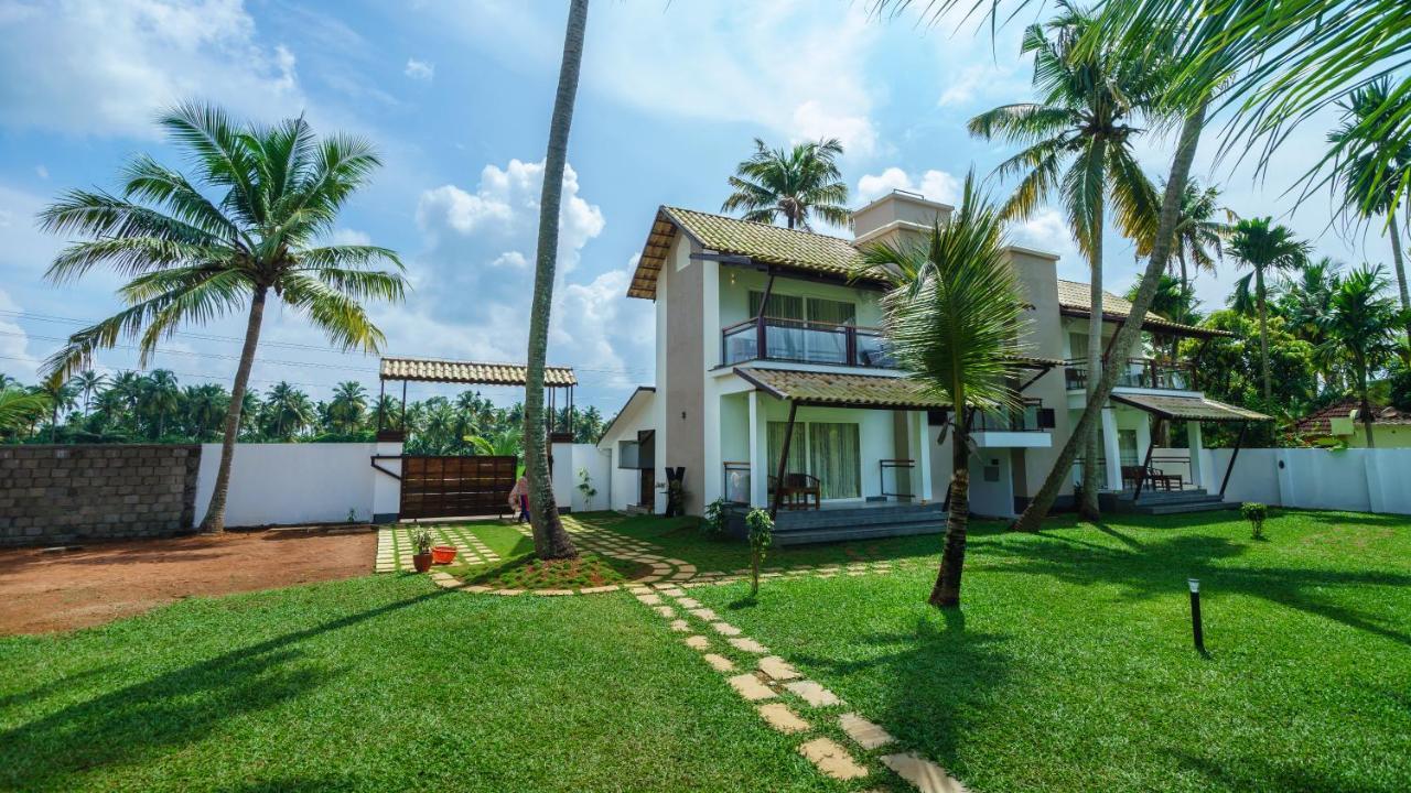 Backwater Brook Kumarakom Extérieur photo